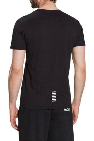 Emporio Armani  koszulka widok z tyłu