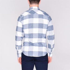 Model, widok z tyłu